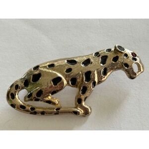 Gold Tone Leopard With‎ Red Rhinestone Eye And Black Spots